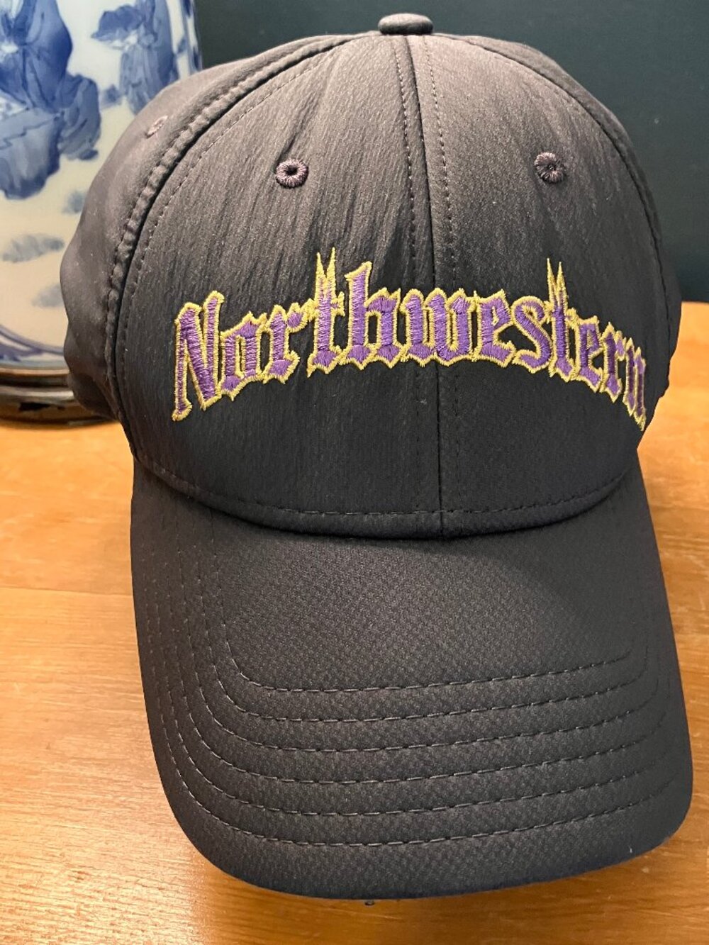 Under Armour Northwestern Gothic Collection Embroidered Stretch Fit Cap L/XL